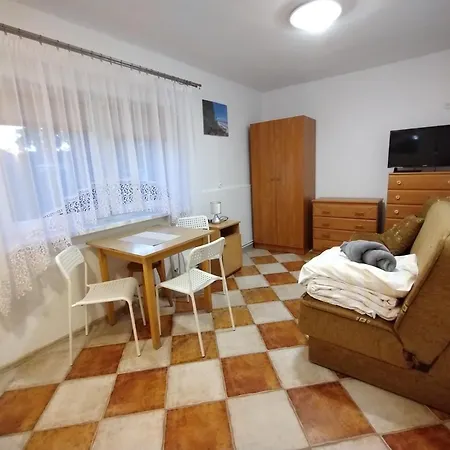 Habitación en casa particular Maja - *